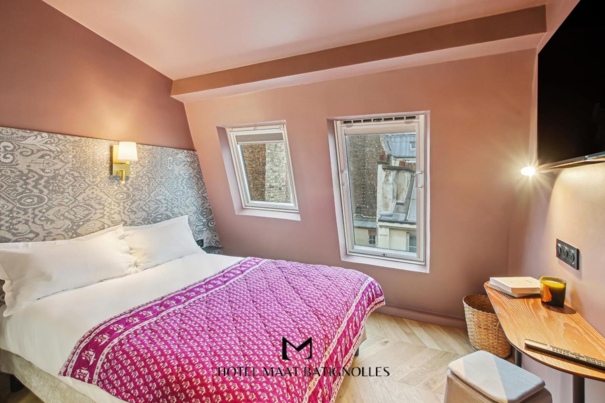 Hotel Maat Batignolles Paris Bagian luar foto