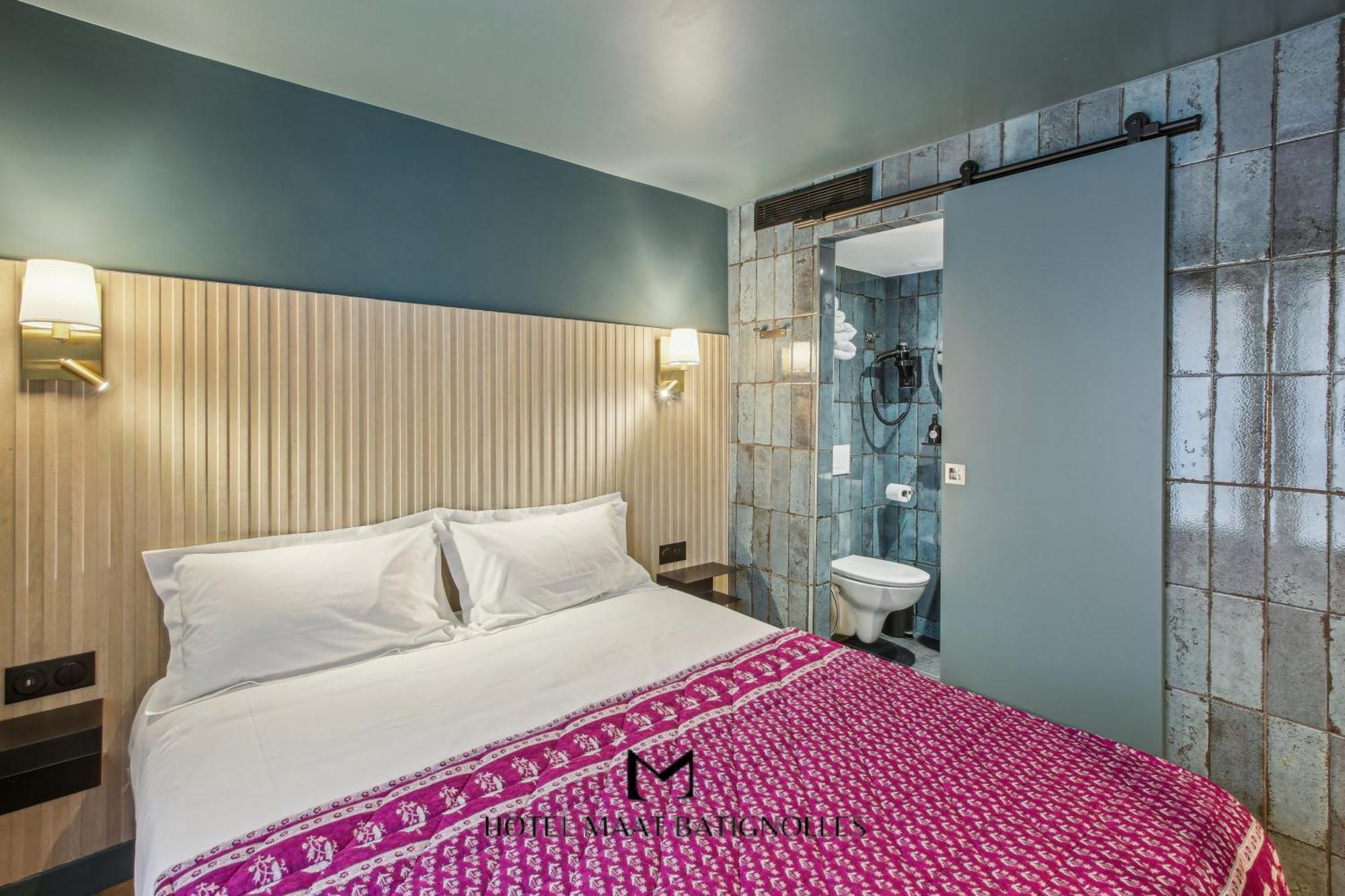 Hotel Maat Batignolles Paris Bagian luar foto