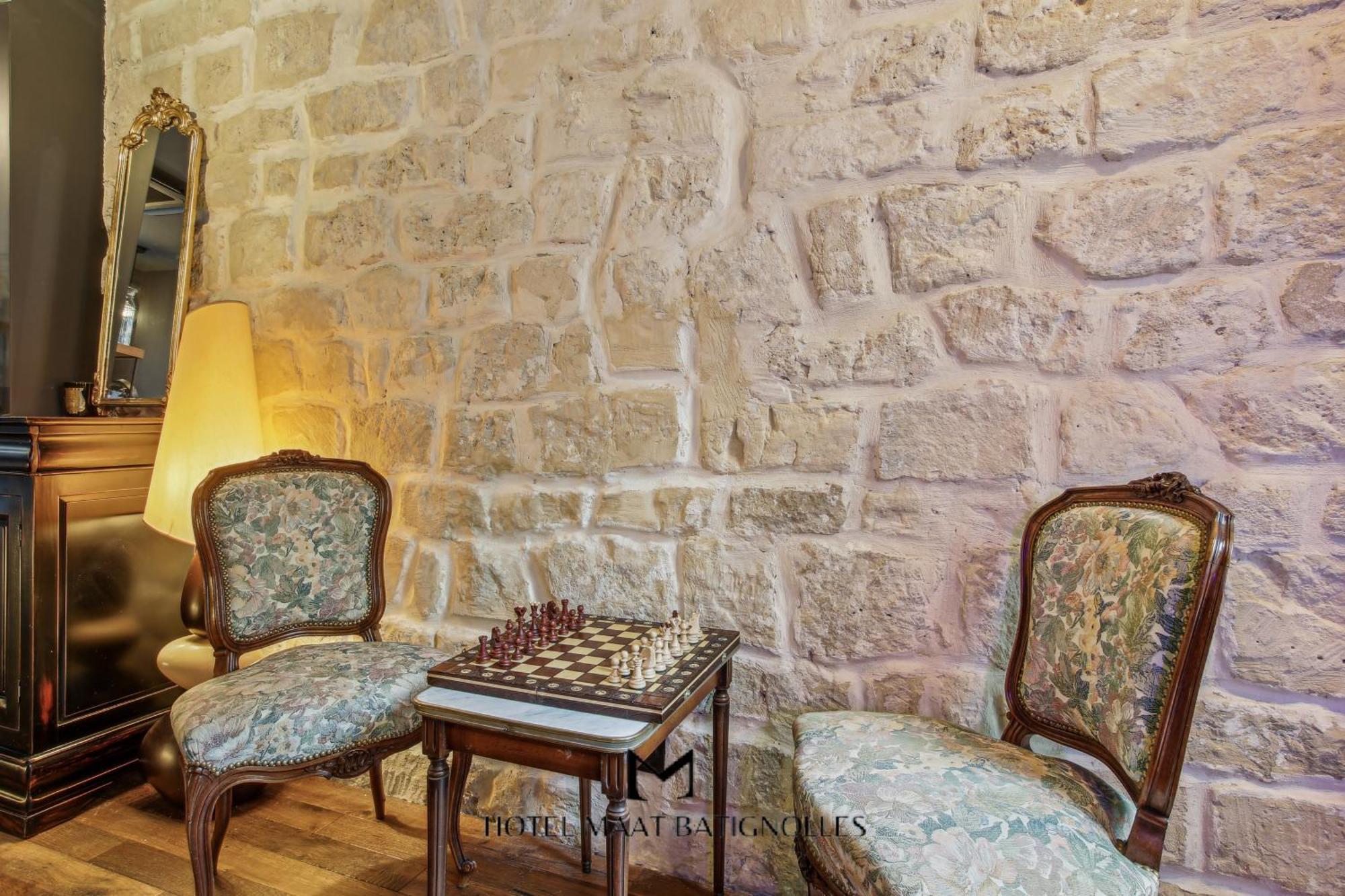 Hotel Maat Batignolles Paris Bagian luar foto